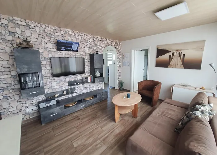 Haeuschen In Taddigshoern * 贝塞尔