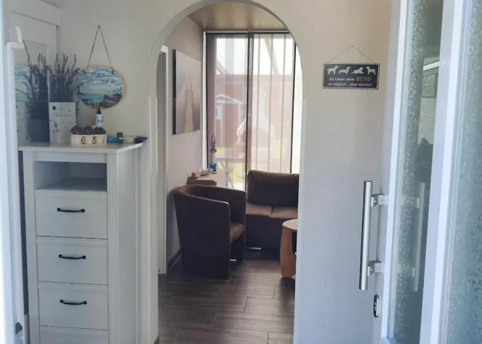 Haeuschen In Taddigshoern 度假居